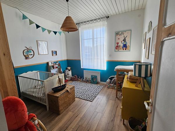 Maison rénovée avec charme ? 80 m² ? 3 chambres ? Jardin & grand garage