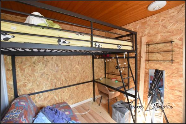 Maison à Luzech, 69 m², 2 chambres, à finir de rénover, avec terrasse