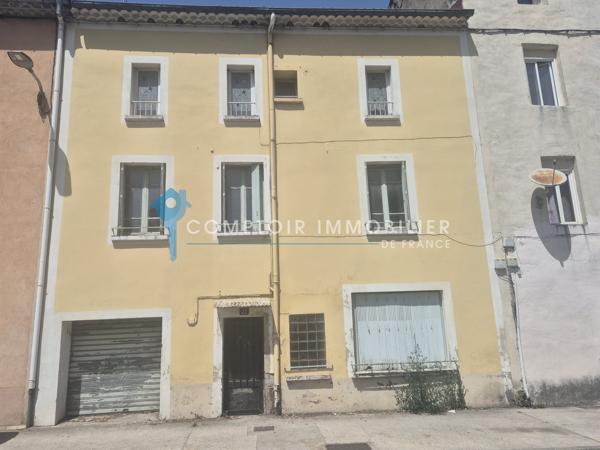 Immeuble
                                                                                                                                                
                                                                                                                                                
                                                                                                                                                
                                                    
                                                                                                                                                                                                                                                                                                                        220  m²