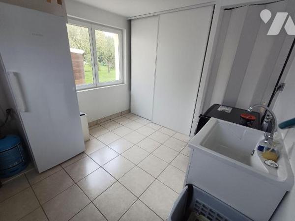 Maison + gite situés sur la corniche de Plestin les Gréves.

Très lumineuse et agréable a viv...