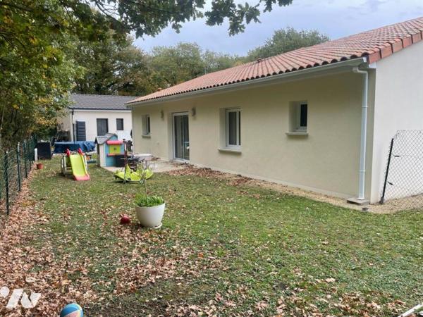 BERUGES - Pavillon de Plain-Pied 99 m², 3 CHAMBRES