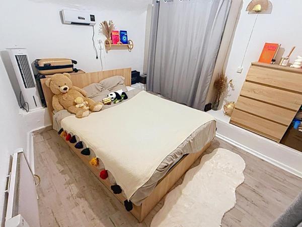 Appartement en centre ville historique rénové proche de la Mairie et de l'Archevéchè