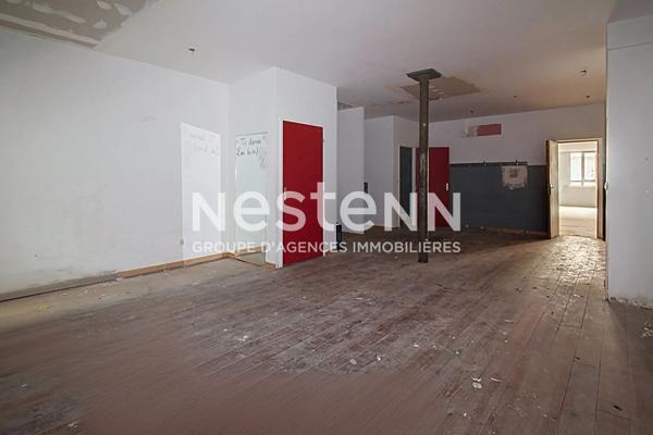 À VENDRE MURS COMMERCIAUX CENTRE-VILLE DE DRAGUIGNAN (83300)