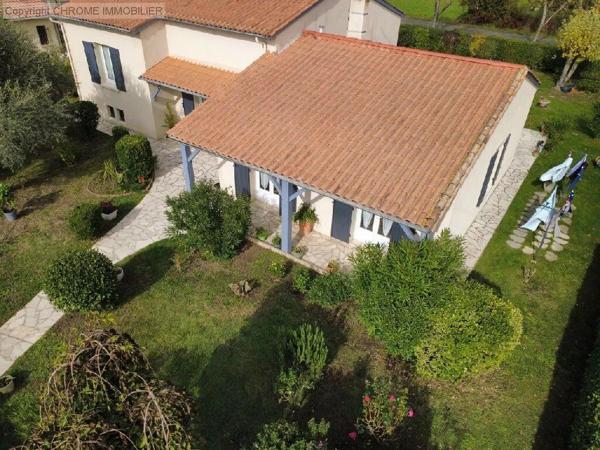 Vente                                                      Maison
                        
                     6 pièces                      144 m2                     à Marmande