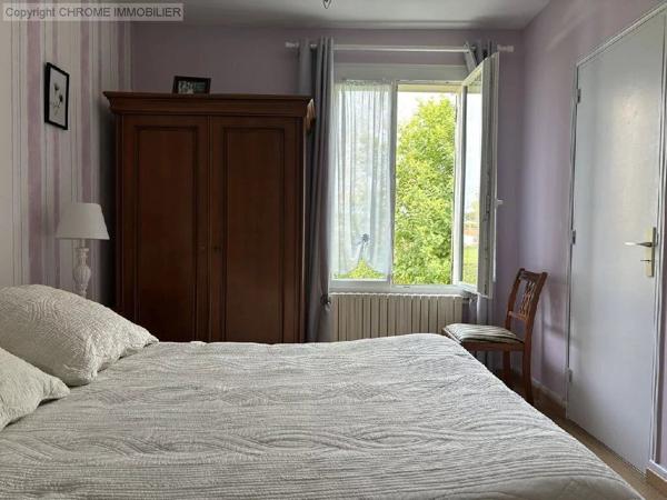 Vente                                                      Maison
                        
                     6 pièces                      144 m2                     à Marmande