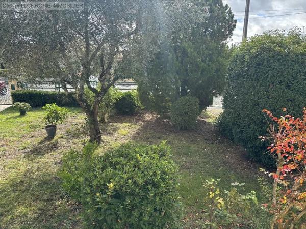 Vente                                                      Maison
                        
                     6 pièces                      144 m2                     à Marmande