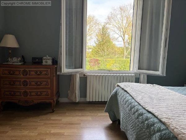 Vente                                                      Maison
                        
                     6 pièces                      144 m2                     à Marmande
