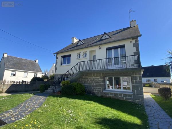 Maison à vendre à Loudéac dans les Côtes-d'Armor (22600), ref : 22110-2292