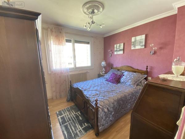 Maison à vendre à Loudéac dans les Côtes-d'Armor (22600), ref : 22110-2292