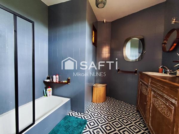 SAINT-LYS - Maison T7 185 m², 2487 m² de terrain