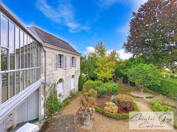 Propriété de Charme à vendre en bord du Loir- 5 Chambres-2000 m² de terrain (72340) LA CHARTRE SUR LE LOIR