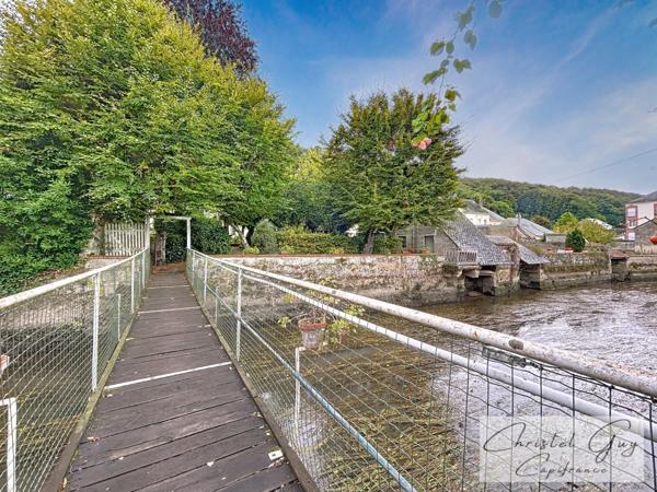 Propriété de Charme à vendre en bord du Loir- 5 Chambres-2000 m² de terrain (72340) LA CHARTRE SUR LE LOIR