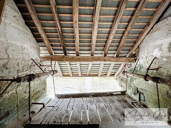 Propriété de Charme à vendre en bord du Loir- 5 Chambres-2000 m² de terrain (72340) LA CHARTRE SUR LE LOIR