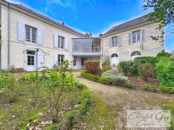 Propriété de Charme à vendre en bord du Loir- 5 Chambres-2000 m² de terrain (72340) LA CHARTRE SUR LE LOIR