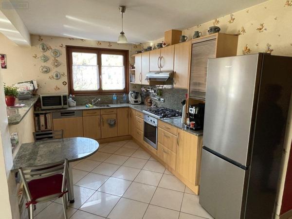 Pavillon à vendre à Le Val-d'Ajol dans les Vosges (88340), ref : 202500341   
Centre