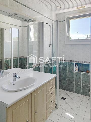 MAISON SUR SOUS-SOL 80M² - DEPENDANCE - TERRAIN 912M² DIVISIBLE