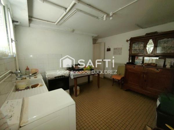 MAISON SUR SOUS-SOL 80M² - DEPENDANCE - TERRAIN 912M² DIVISIBLE