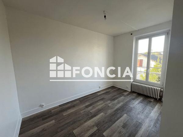 Location Appartement 3 pièces 49 m² - 36 RUE WIDMER Corbeil-essonnes 91100