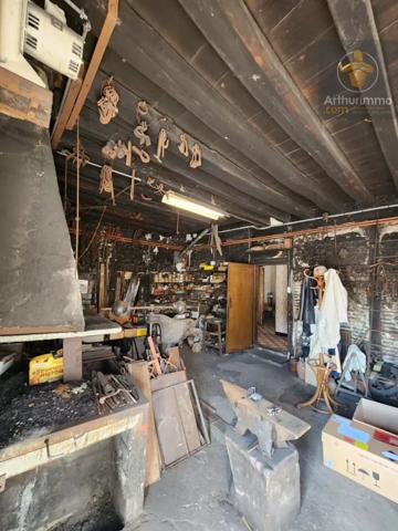 Vente                                                      Maison
                        
                     8 pièces                      135 m2                     à Beaugency