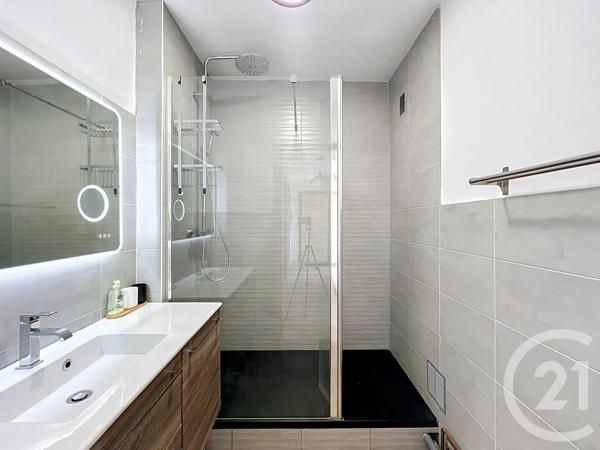 Appartement F4 à vendre  4 pièces - 83,12 m 2   NANCY  - 54