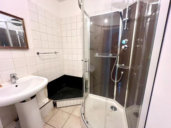 Immeuble  9 pièce(s) 145 m2   4 logements