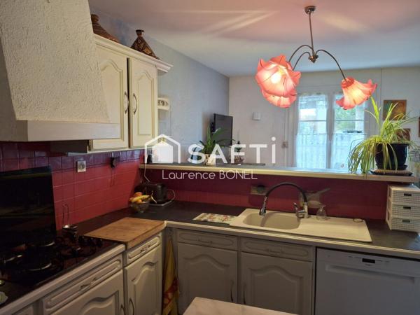 Jolie maison située à la campagne, à quelques pas du marais poitevin.