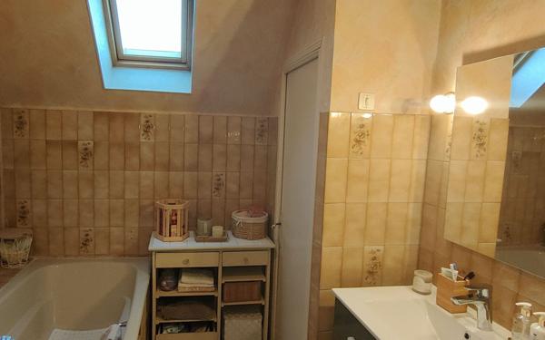 Maison à vendre    4 pièces • 105 m2 Guingamp