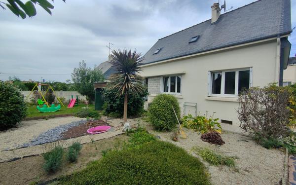 Maison à vendre    4 pièces • 105 m2 Guingamp