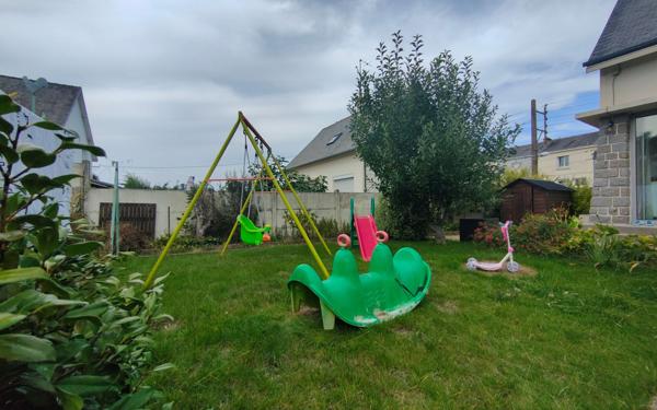 Maison à vendre    4 pièces • 105 m2 Guingamp