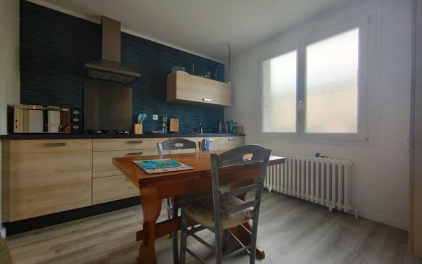 Maison à vendre    4 pièces • 105 m2 Guingamp