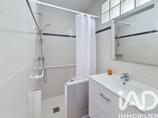 Maison à vendre 6 pièces 140 m² Villedieu-les-Poêles-Rouffigny