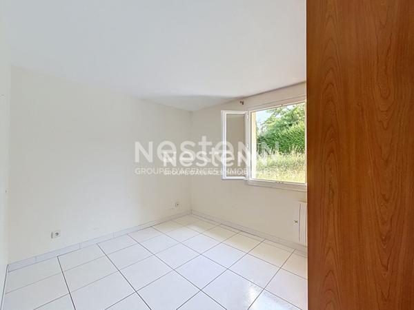 Maison 4 pièces : 3 chambres - Jardin sans vis-à-vis - Garage - Gare et commerces à pied