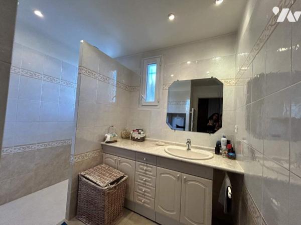 Maison T4 PP 92 m² + Atelier 62 m²