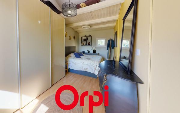 Maison à vendre    5 pièces • 98 m2 Vaulx-en-Velin