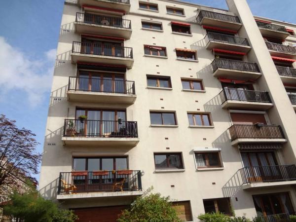 Appartement  meublé T2 de 52.80 m2 au coeur de Bécon