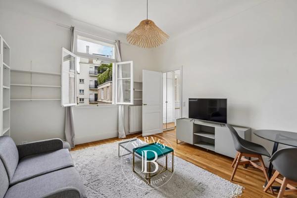 Paris 7ème, Appartement  30 m² à vendre