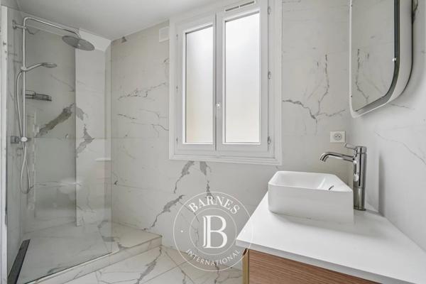 Paris 7ème, Appartement  30 m² à vendre