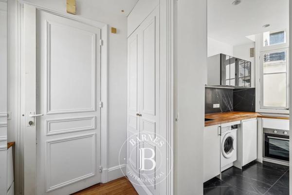 Paris 7ème, Appartement  30 m² à vendre
