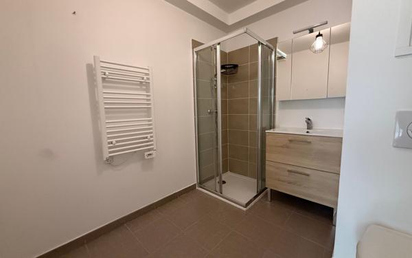 Appartement à louer    2 pièces •  Avignon