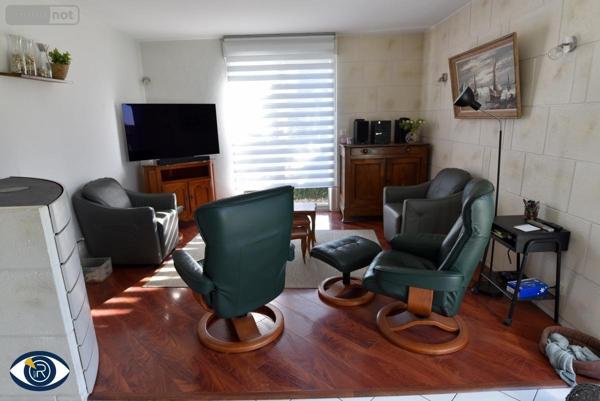 Maison à vendre à Bonchamp-lès-Laval en Mayenne (53960), ref : 53004-1299