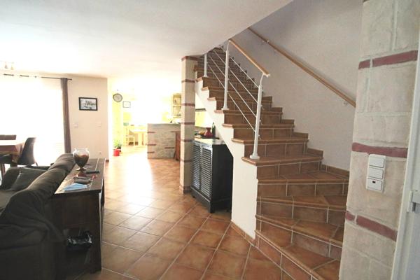 Vente : maison 6 pièces à ST LAURENT DE LA SALANQUE