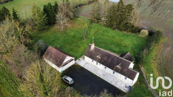 Maison traditionnelle 5 pièces de 135 m² à Saincaize-Meauce (58470)