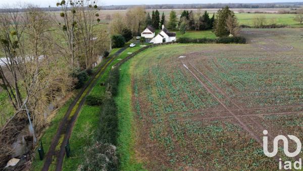 Maison traditionnelle 5 pièces de 135 m² à Saincaize-Meauce (58470)