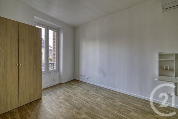 Immeuble à vendre  212 m2 ERMONT - 95