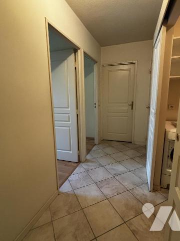 Grenoble, 26 rue Paul Helbronner, agréable 3P+C avec Terrasse et garage.