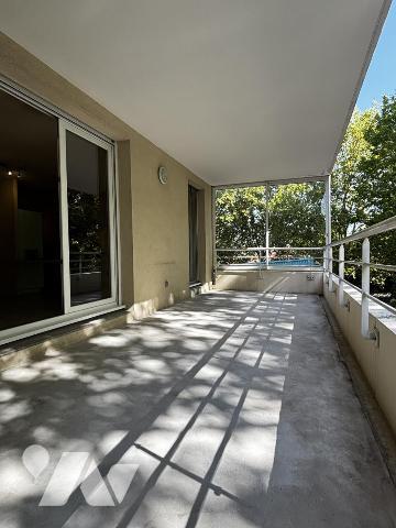 Grenoble, 26 rue Paul Helbronner, agréable 3P+C avec Terrasse et garage.