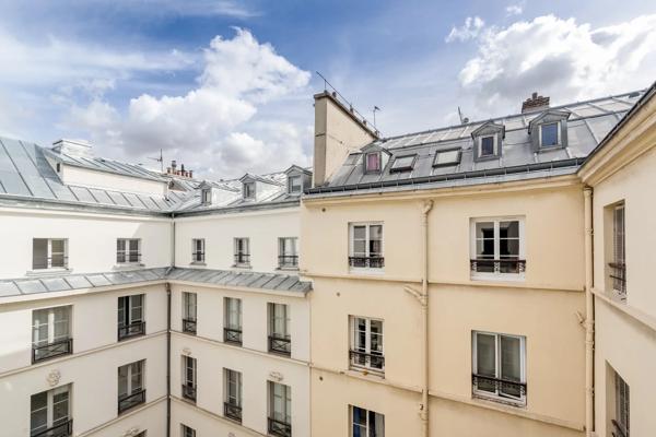 Appartement Paris 9 e - GODOT DE MAUROY / MADELEINE