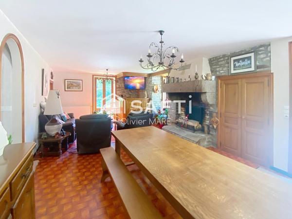 Maison en pierre, 104 m², plain pied, 3 chs, terrain 3375 m², St Philbert sur Orne