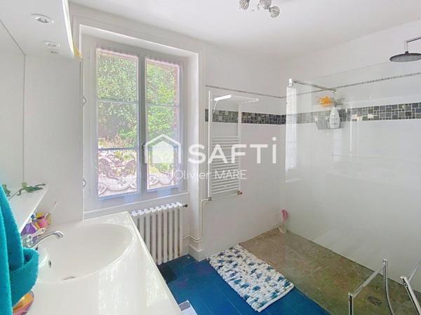 Maison en pierre, 104 m², plain pied, 3 chs, terrain 3375 m², St Philbert sur Orne