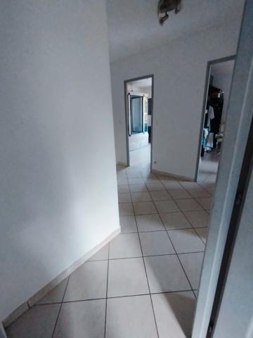 Maison
         5 pièces
        - 137 m² 430 000 € *